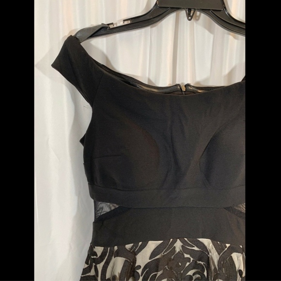 NWT Xscape Off-The-Shoulder Burnout Fit & Flare Dress‎ [SZ 8 ] - Picture 3 of 8